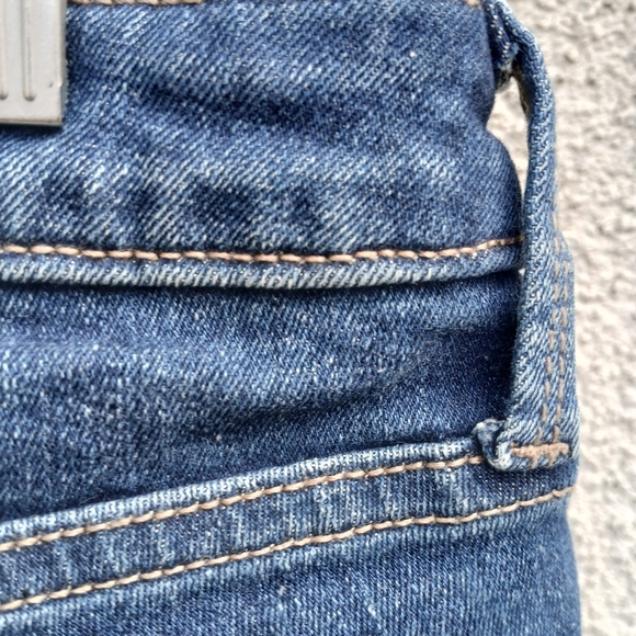 Universal Thread Short Jeans - Picture 8 of 9